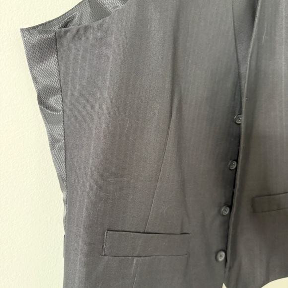 Vera Wang BLACK Collection Classic Tux - Picture 4 of 6